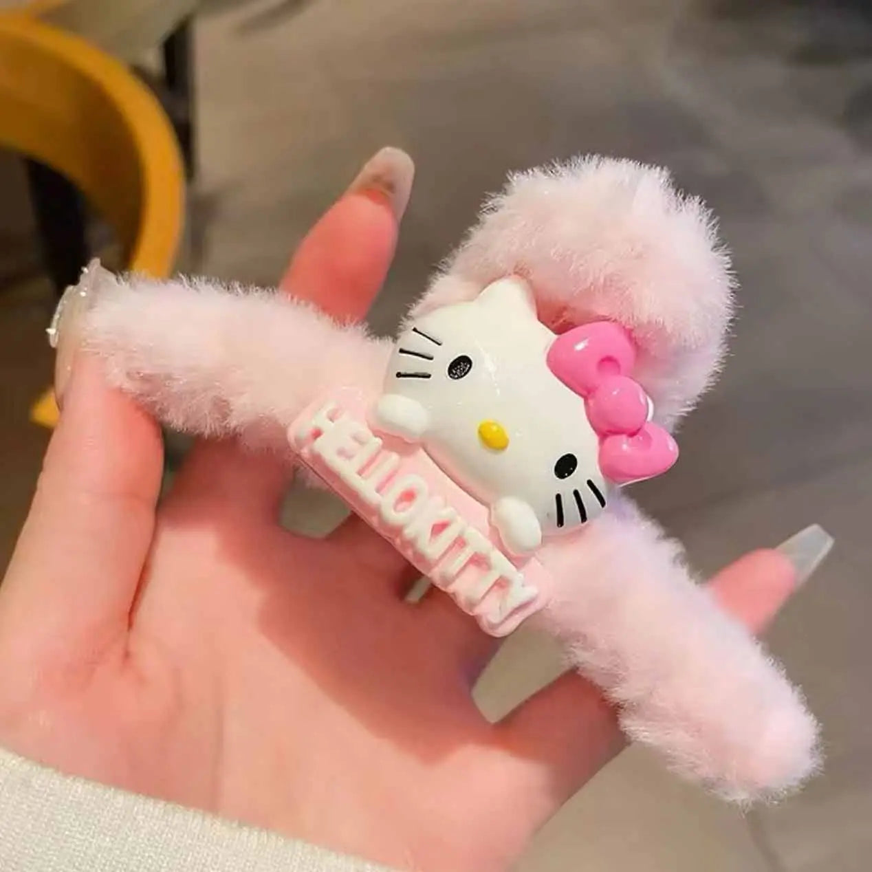 Pinces à cheveux SANRIO (fausse fourrure) Kawaika shop